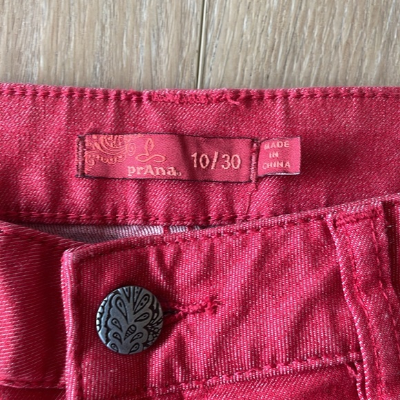 Prana red denim shorts - Picture 2 of 6